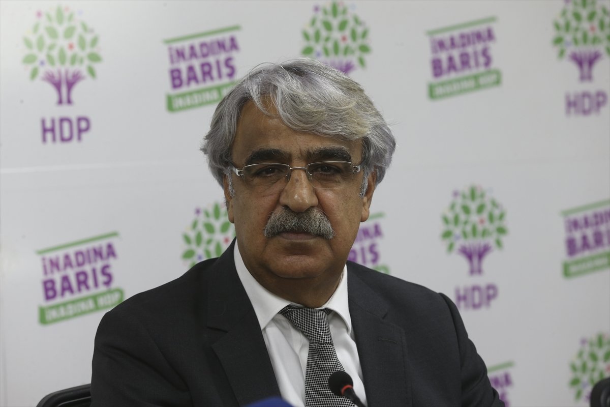 a HDP’den CHP’ye: Demokrasi bloğu kuralım