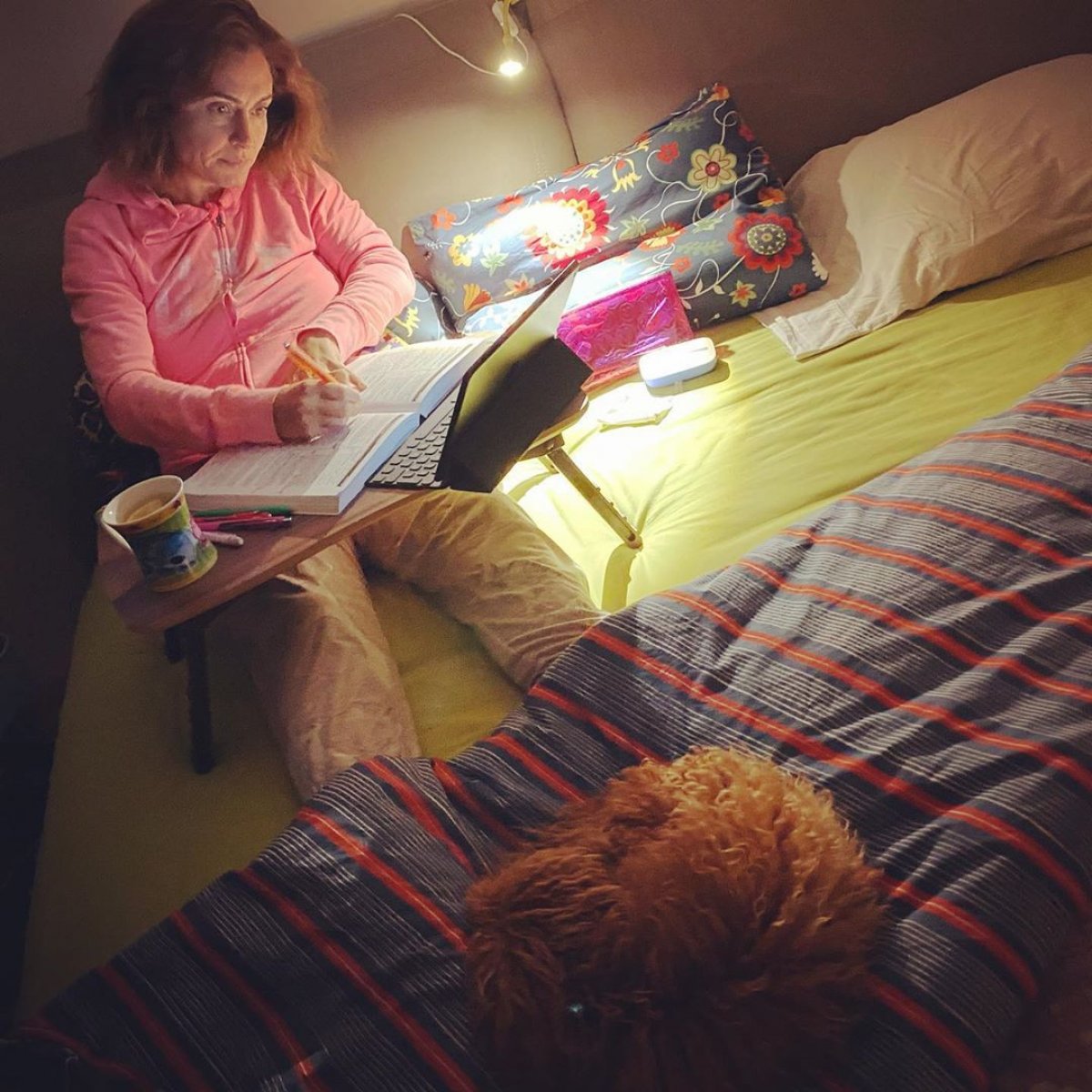 Ceyda Düvenci'den 27 yaş fotoğrafı