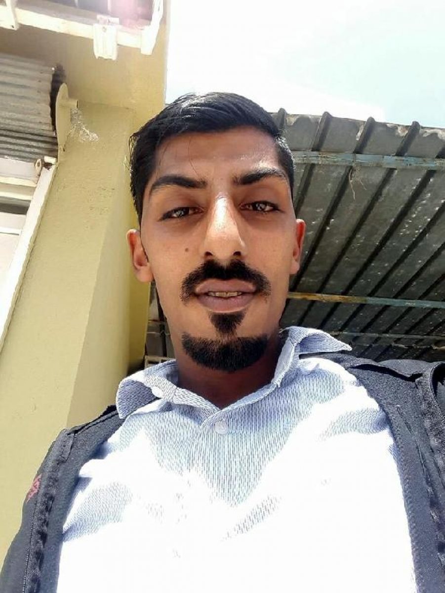 Aydın'da kamyon şarampole yuvarlandı: 2 ölü 8 yaralı