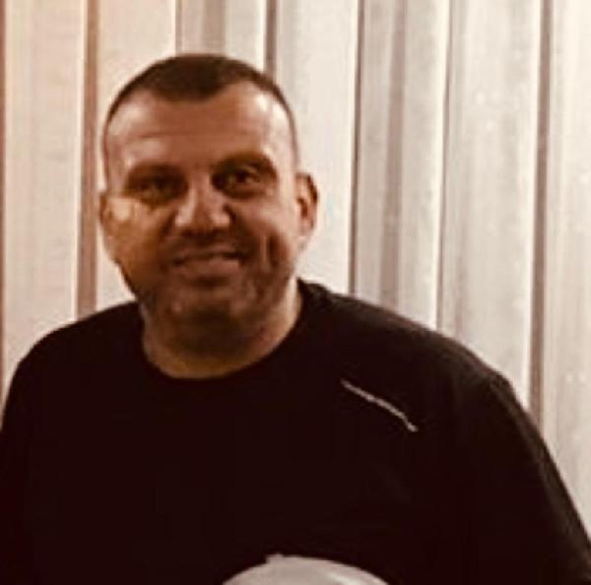 d Kartal'da boşanmak istediği eşi tarafından darbedildi