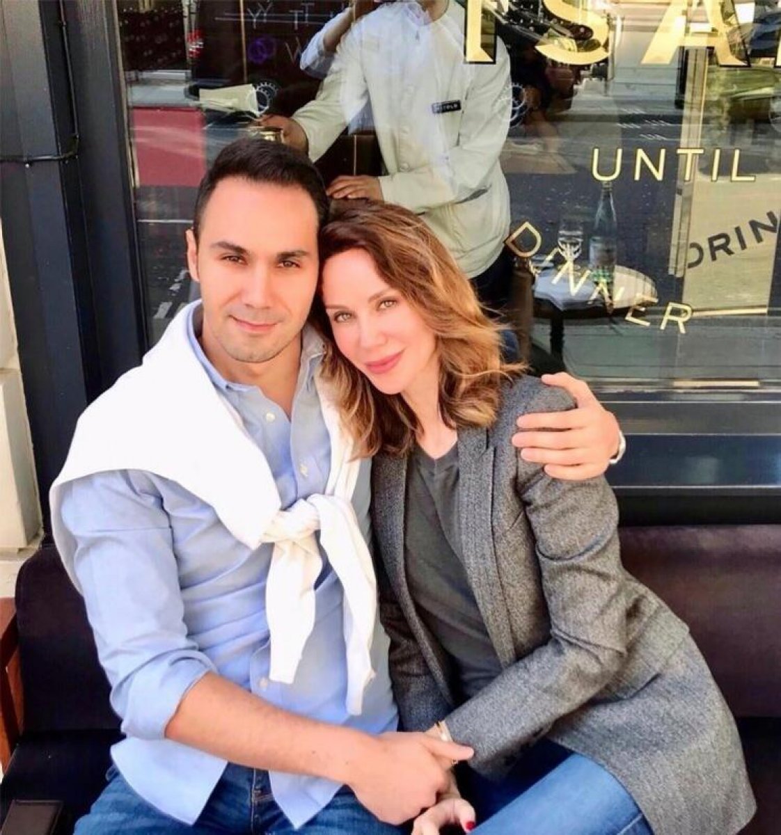 Demet Şener'den estetik açıklaması