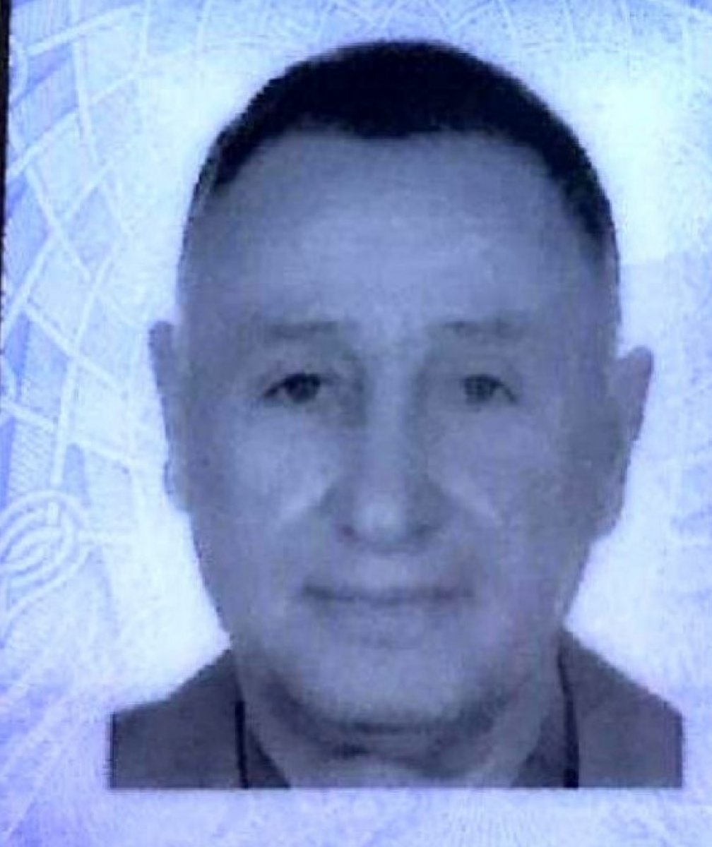 d Yalnız yaşayan adam, evinde yanarak ölmüş olarak bulundu