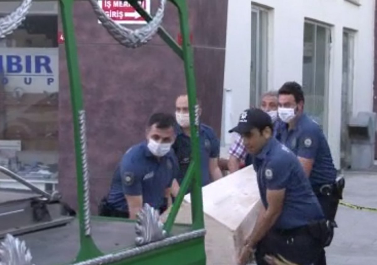 i Tuzla'da alacak verecek meselinde kan döküldü: 1 ölü