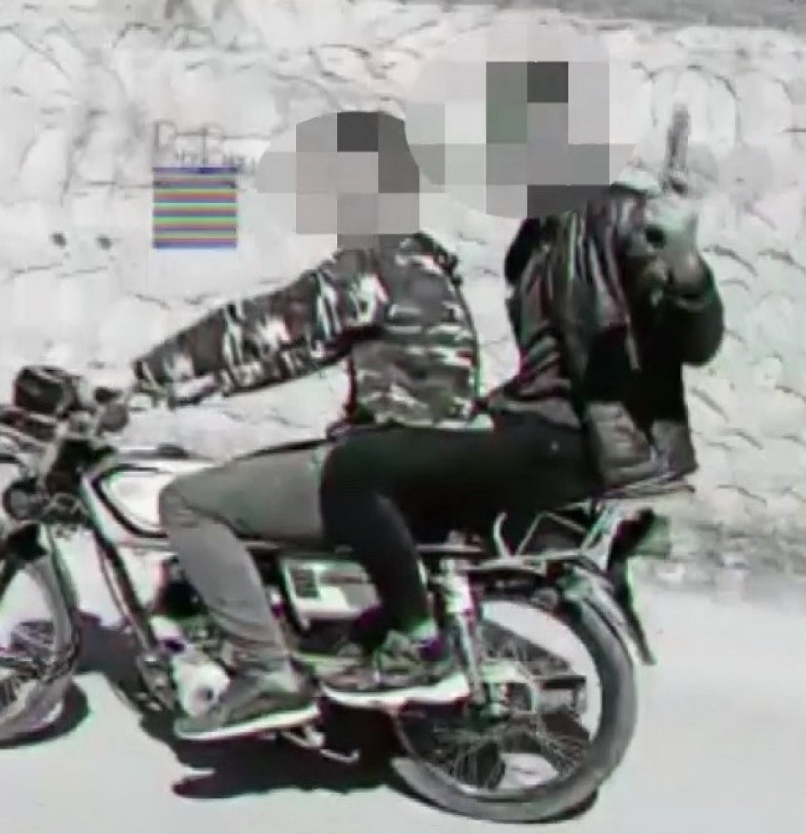 i Adıyaman’da yaşları küçük silahlı magandalar yakalandı