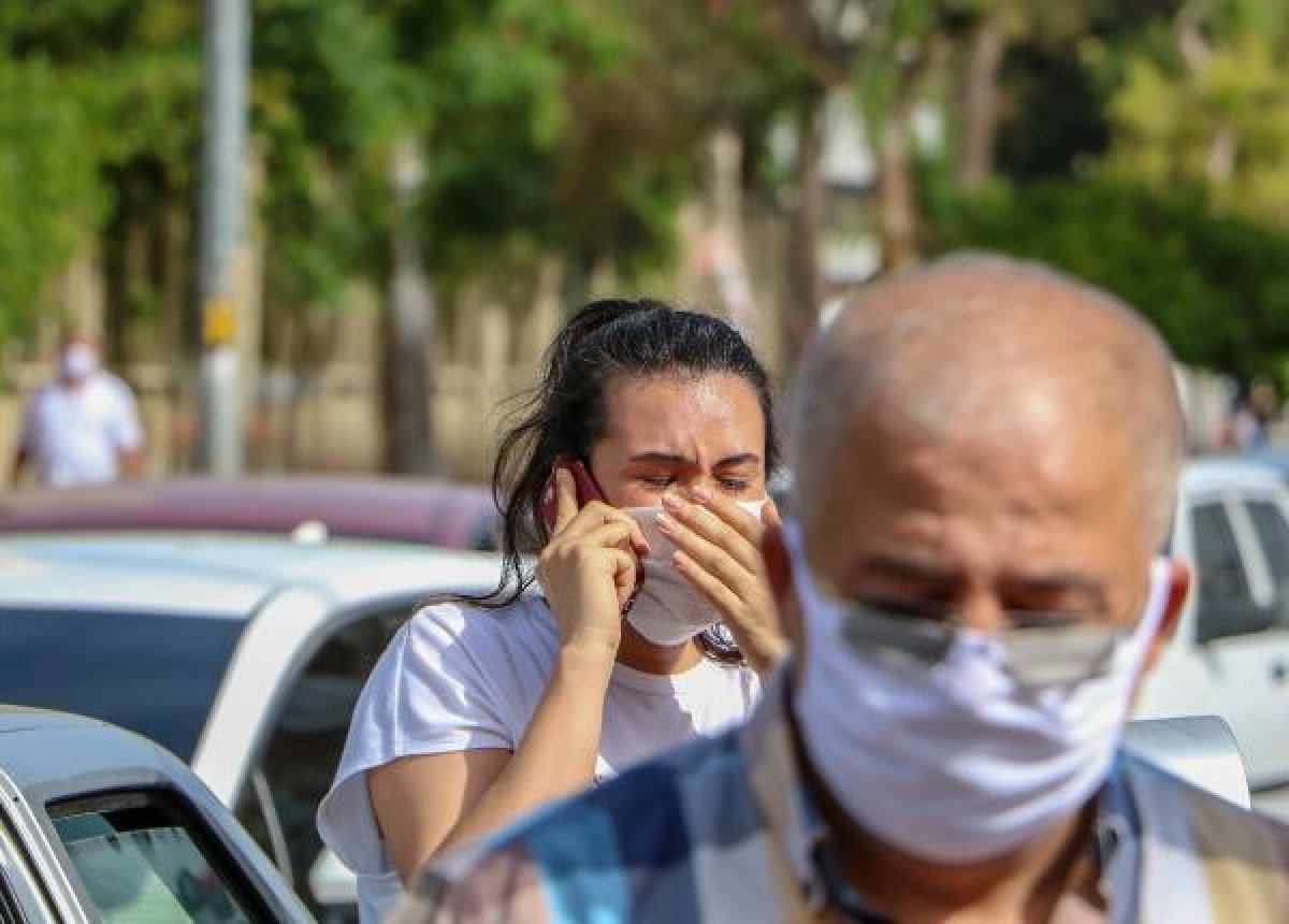 Antalya'da kaza yapan babasının başından ayrılmadı