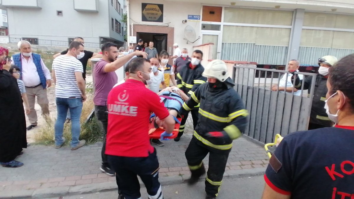 i Kocaeli'de annesini darbederek rehin aldı