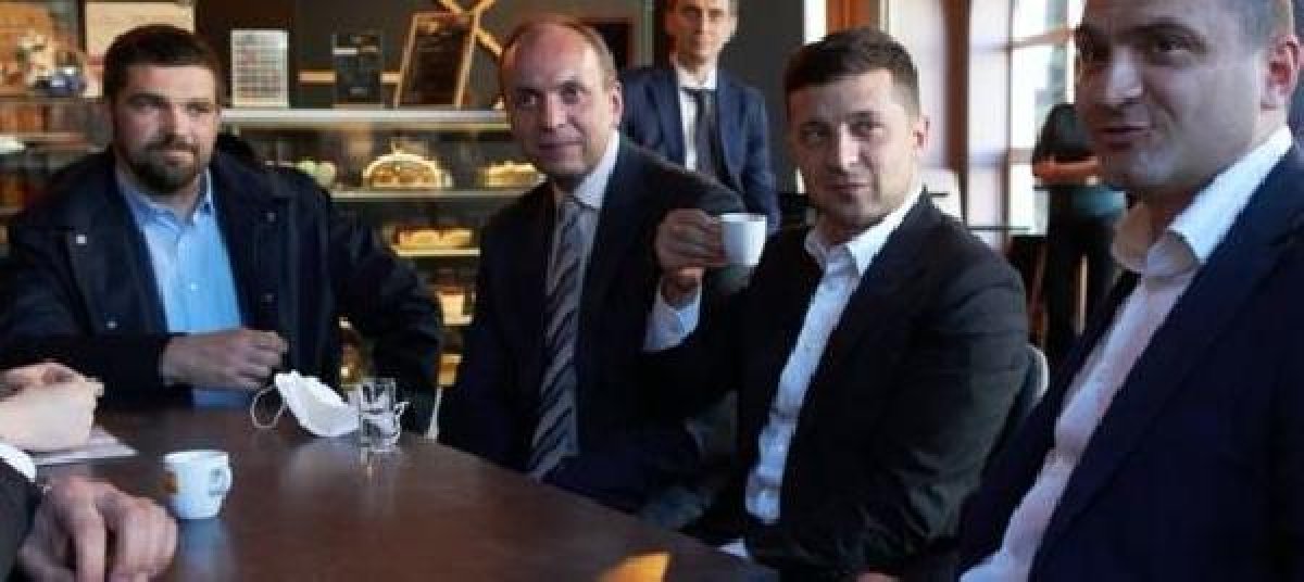 Zelenski'ye karantina ihlal cezası