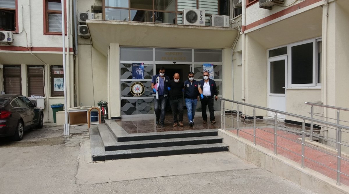 Mersin'de yakalanan dolandırıcı: Tuzağa düşmeyin