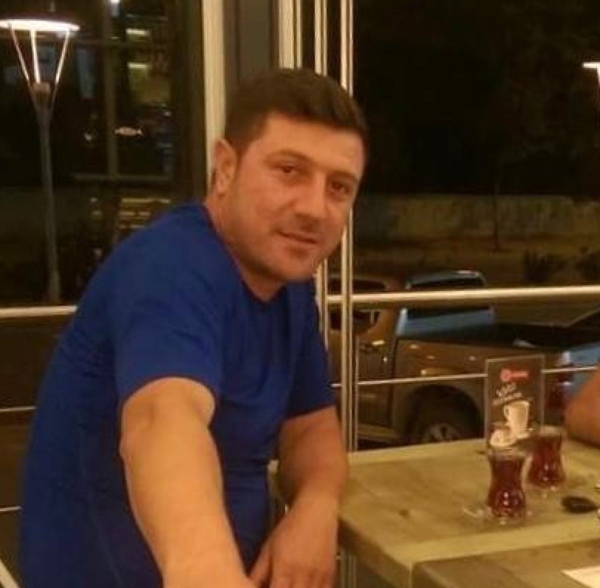 i Pendik'te, önceden bıçakladığı fırıncıyı silahla vurdu