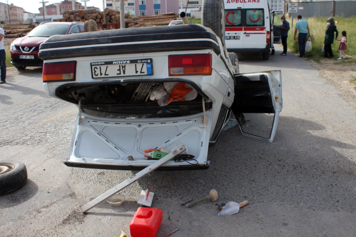 i Tekirdağ'da takla atan aracın sürücüsü sağ salim çıktı