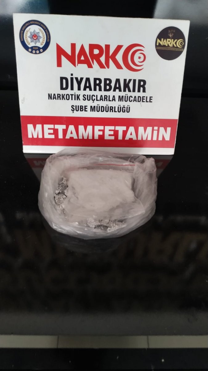 i Diyarbakır'da son bir ayda 1 ton 133 kilo esrar bulundu