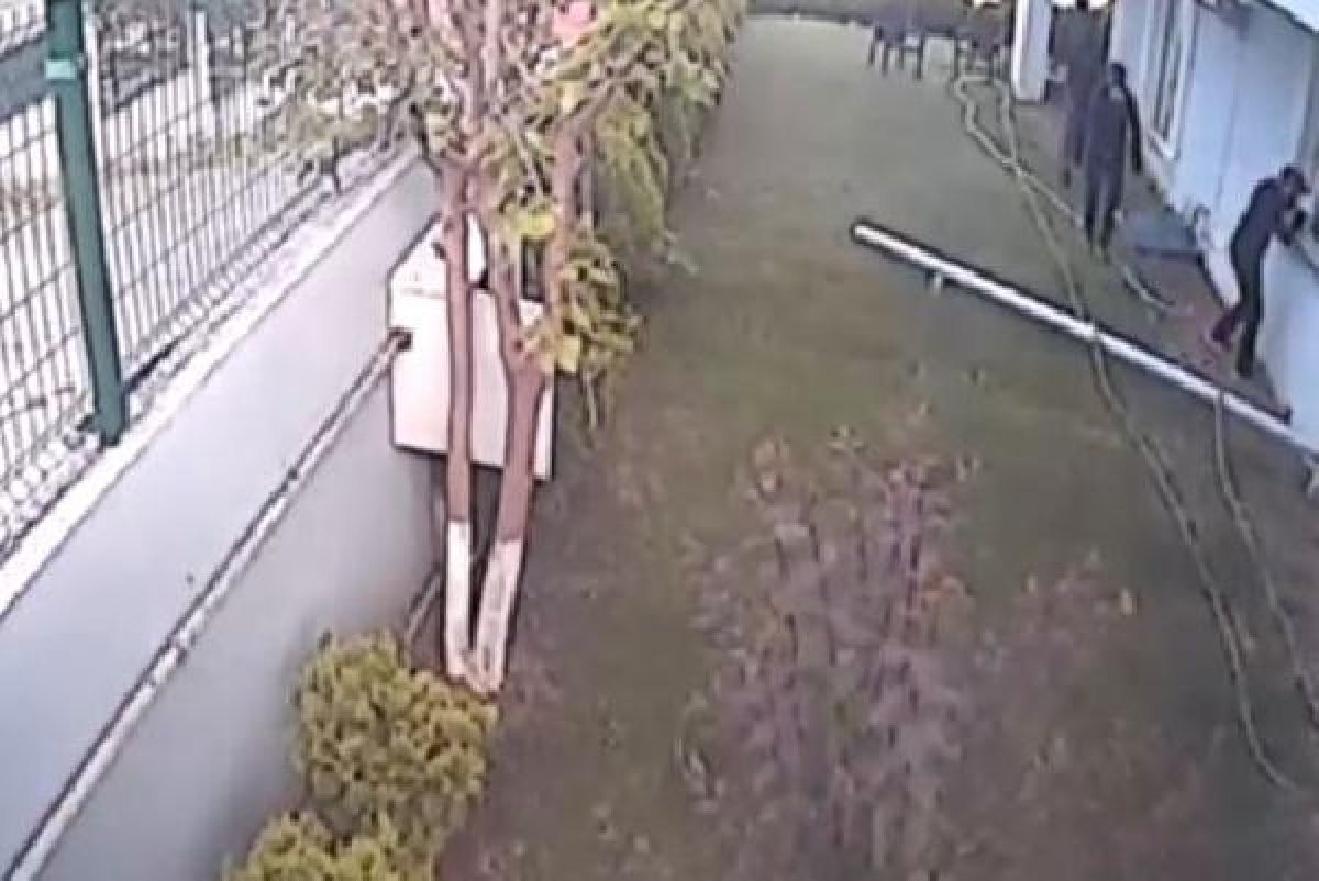 İstanbul'da bir ayda 8 eve giren hırsızlar kamerada