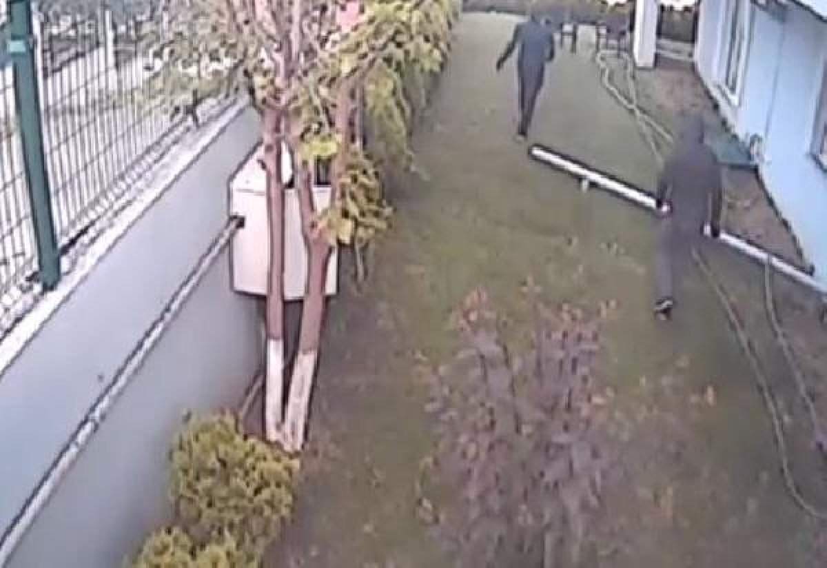 İstanbul'da bir ayda 8 eve giren hırsızlar kamerada