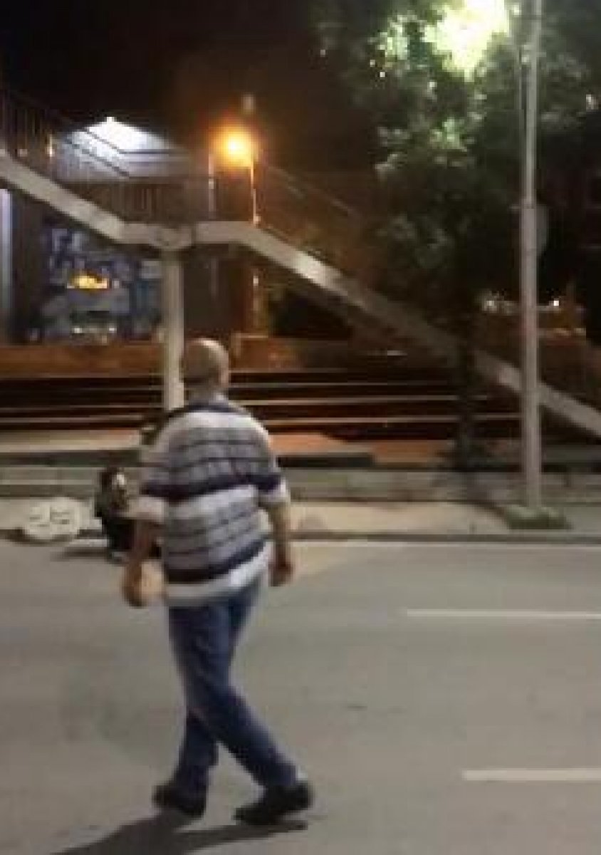 d Sultangazi'de iki grup arasında kavga