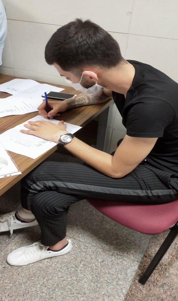 i İstanbul'da kazaya karışan kadın hakim, gençlere saldırdı