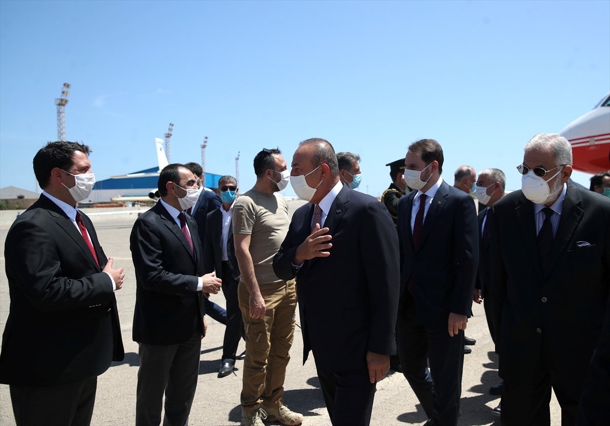 a Türk heyeti Libya'ya gitti
