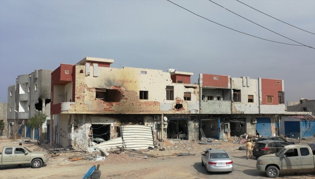 a Libya'da Hafter'in yol açtığı yıkımın görüntüleri