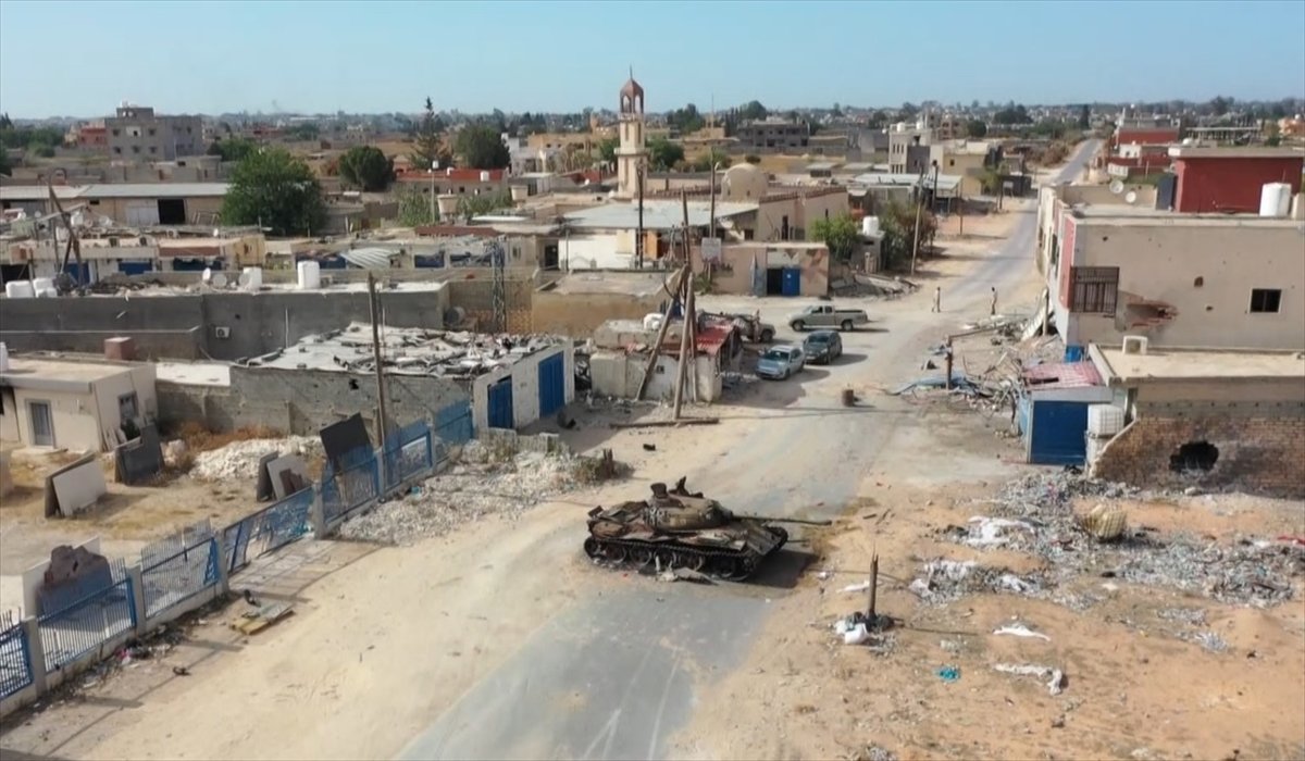 a Libya'da Hafter'in yol açtığı yıkımın görüntüleri