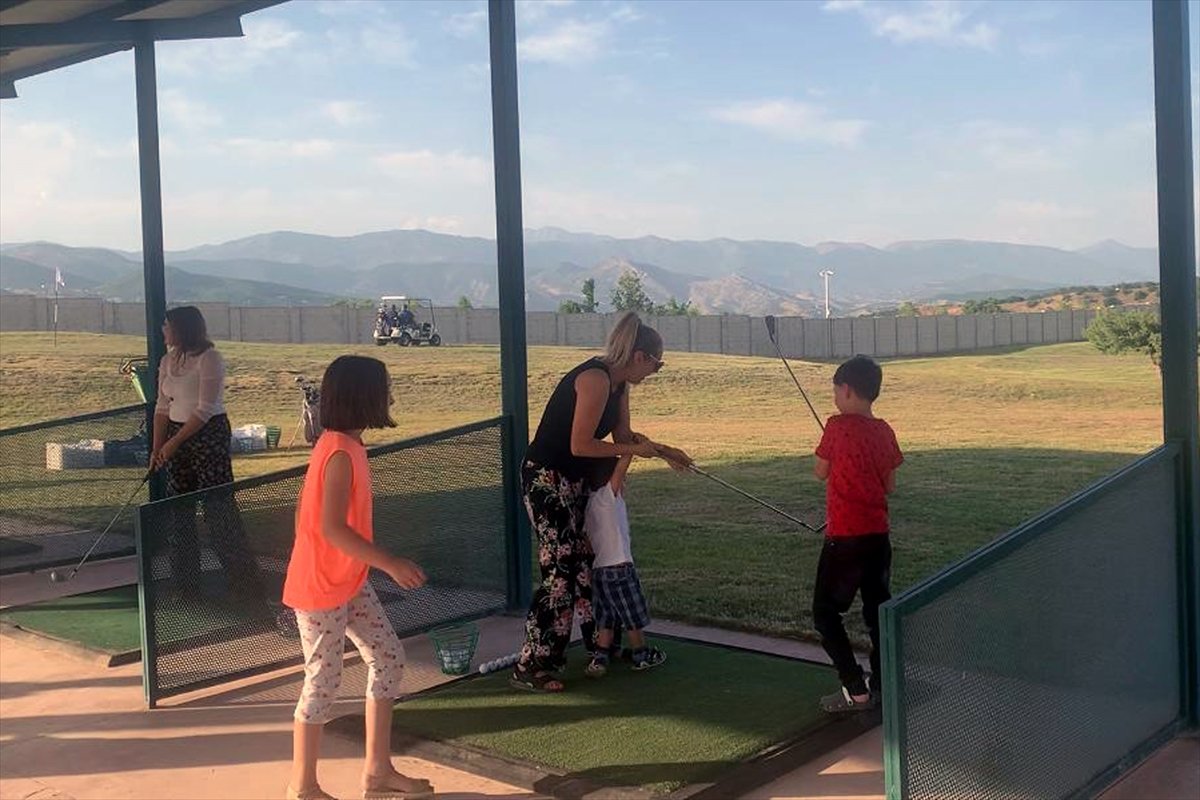 Tunceli'nin ilk golf sahası açıldı