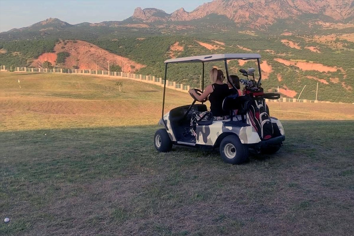 Tunceli'nin ilk golf sahası açıldı