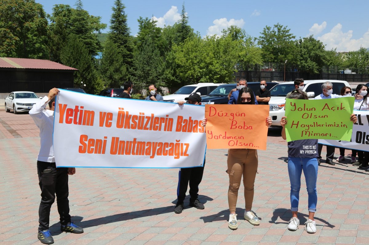 i Vali Sonel, Tunceli'den gözyaşlarıyla uğurlandı