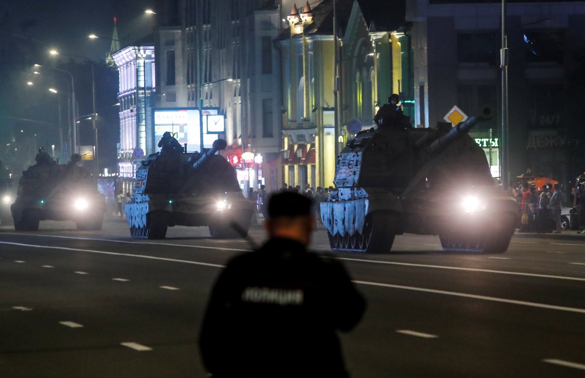 r Moskova'da askeri geçit provası