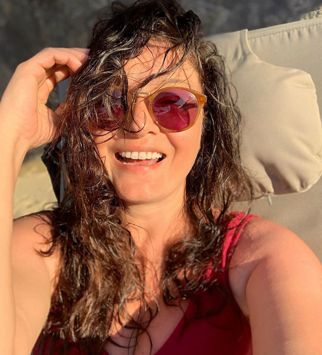 Nurgül Yeşilçay: Denize girmek sevaptır