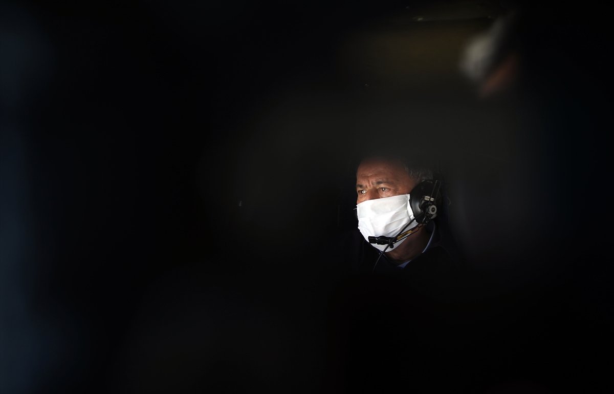 Bakan Akar ve komuta kademesi harekat merkezinde