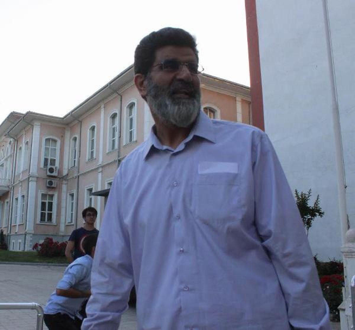 dha Enes Kanter'in babası FETÖ'den beraat etti