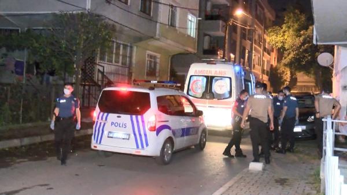 d Bakırköy'de darbedilen kadın pencereden atladı
