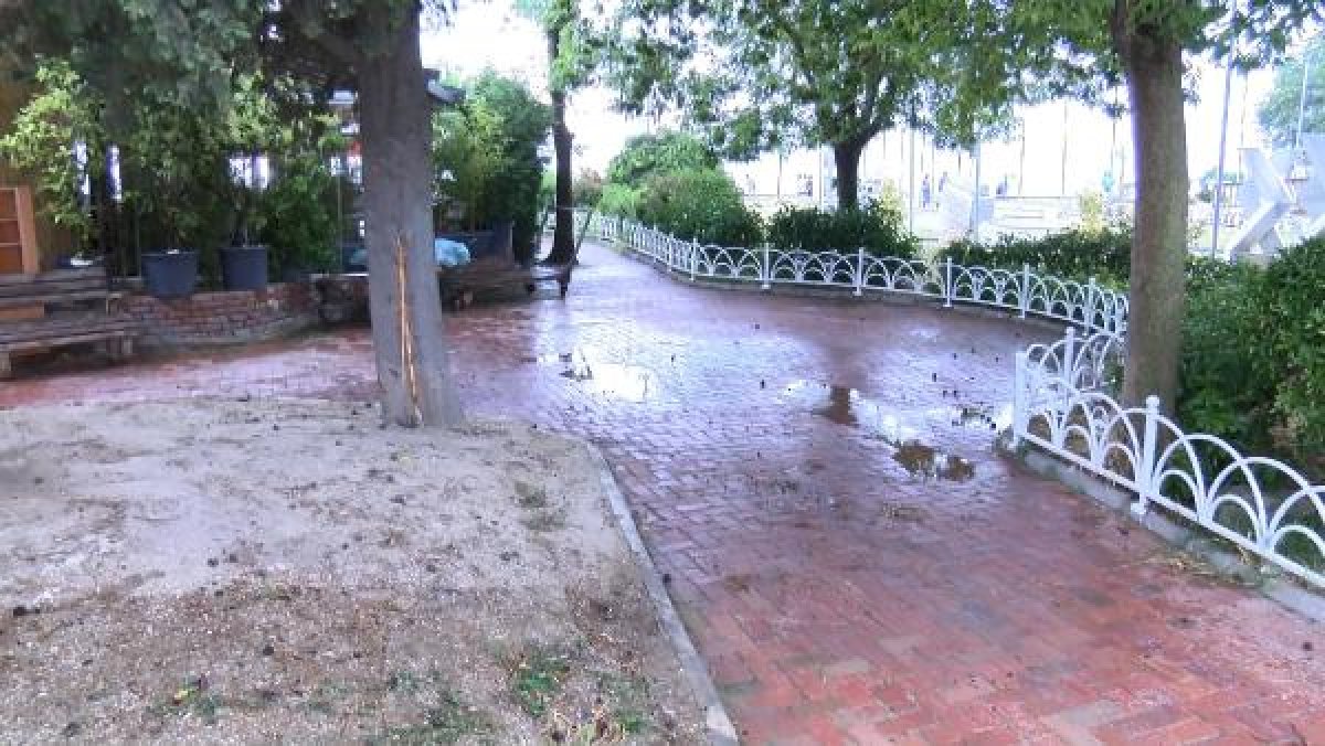 d Büyükçekmece'de yıldırım çarpan yaşlı adam öldü