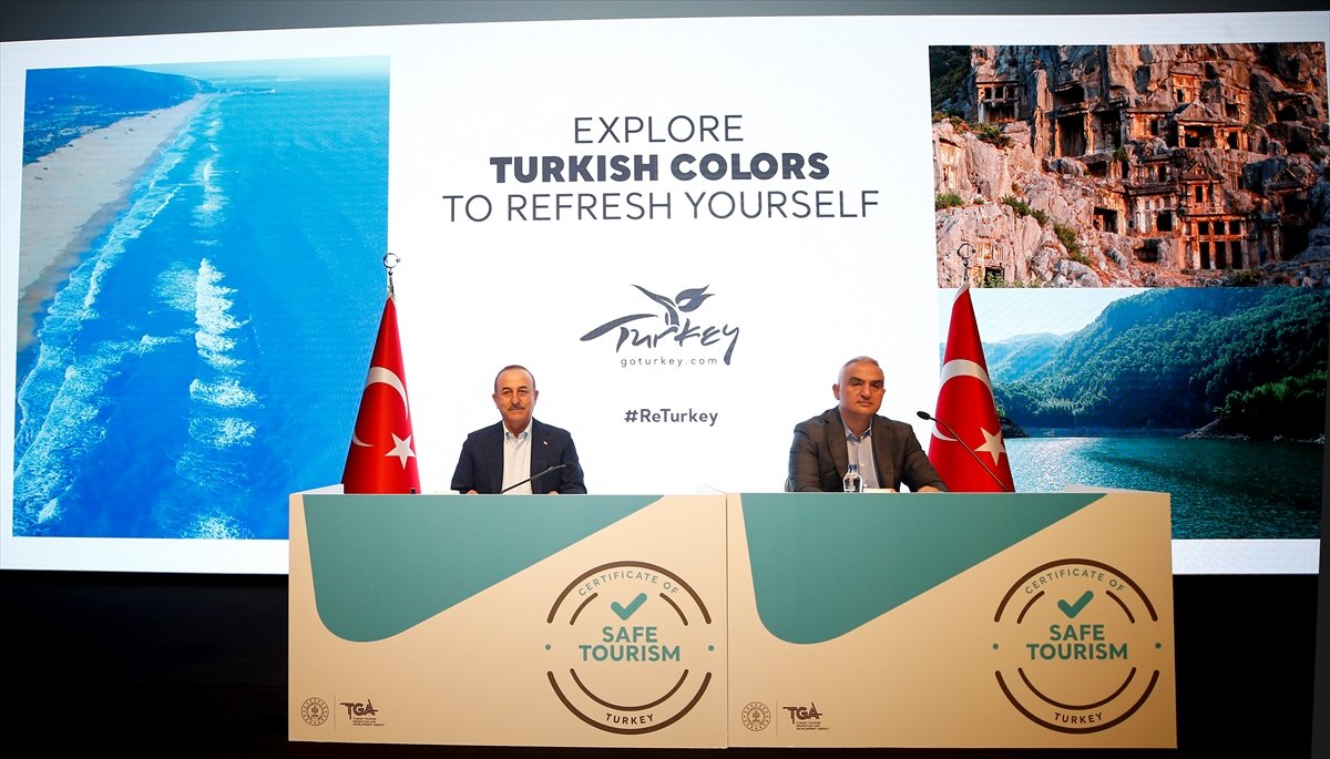 Çavuşoğlu: Hafter kaybediyor, kaybetmeye mahkum