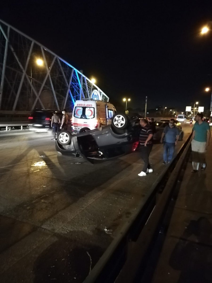 i Bursa'da kontrolden çıkan araç takla attı: 2 yaralı