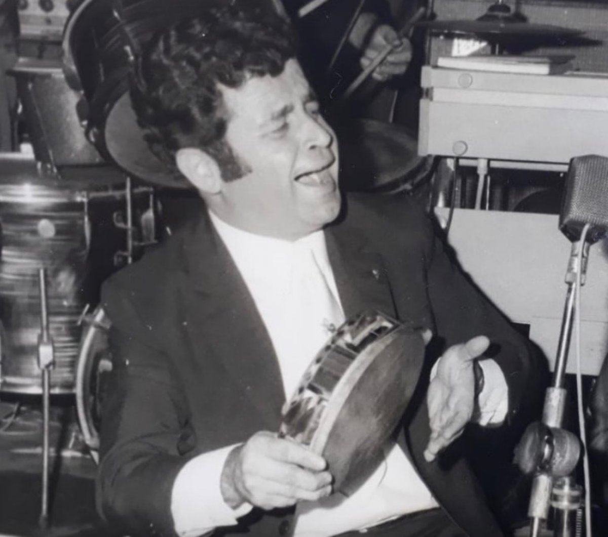 Ünlülerden 'Babalar Günü' paylaşımları