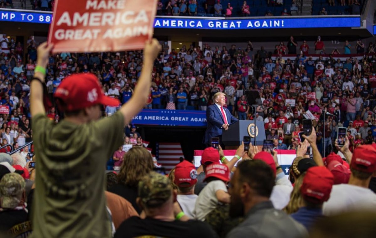 Trump: Testleri yavaşlatma talimatı verdim