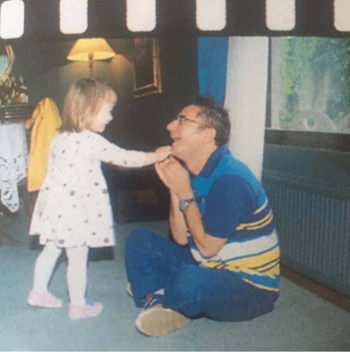 Ünlülerden 'Babalar Günü' paylaşımları