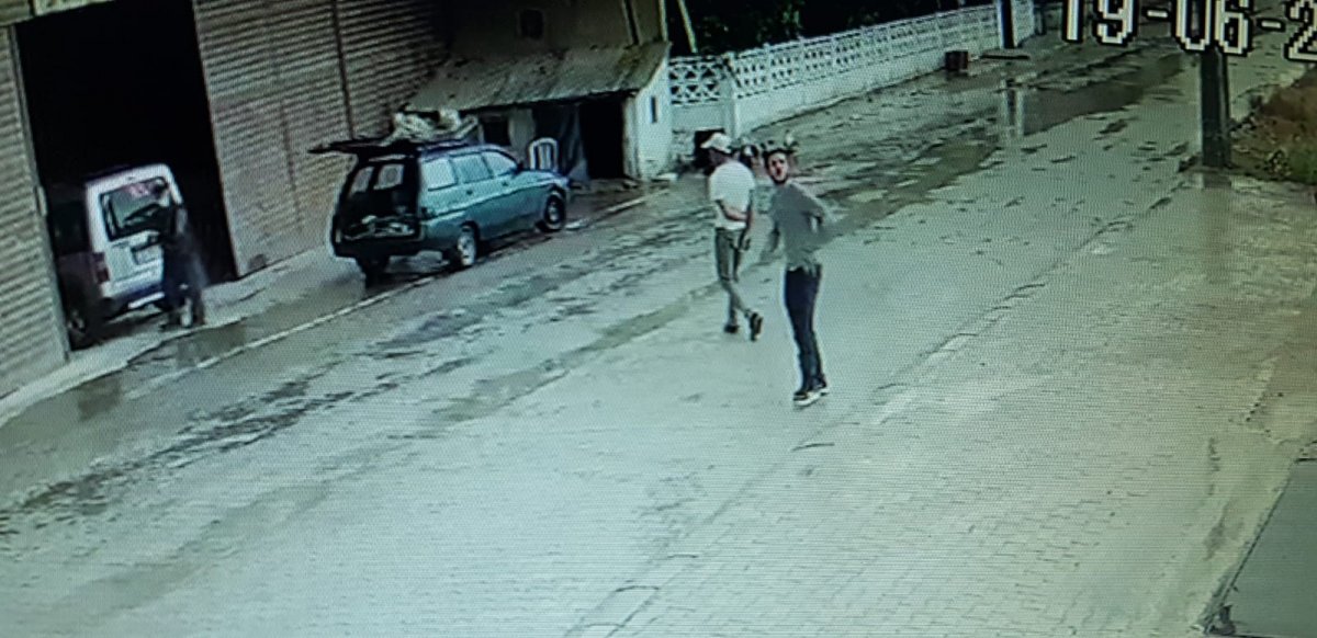 i Kütahya'da kablo çalan hırsızlar kamerada