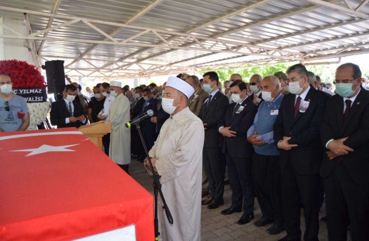 i Osmaniye, şehit Ertuğrul Köse'yi sonsuzluğa uğurladı