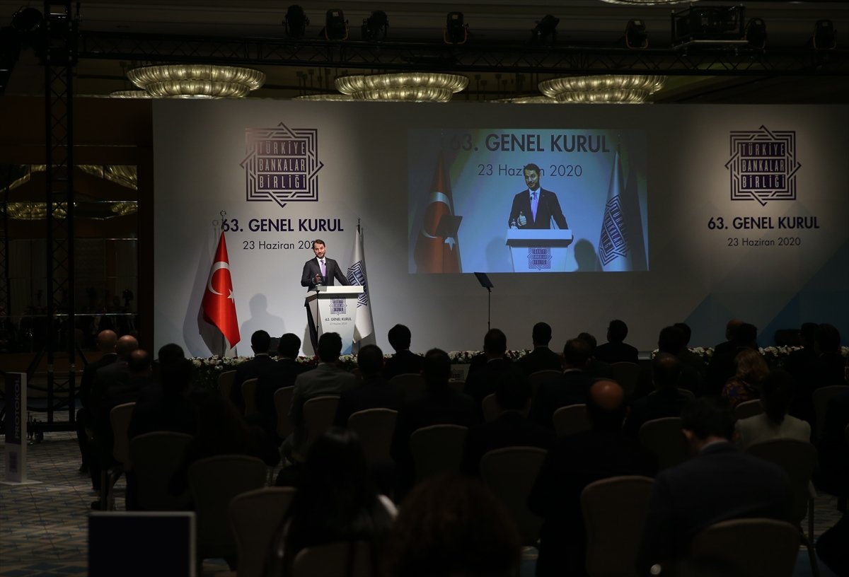 a Bakan Albayrak, konut kampanyasında son durumu açıkladı