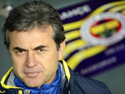 Kocaman kulübe geldi