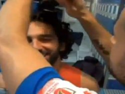 Arda'nın saçlarını kestirdiği anlar - Video