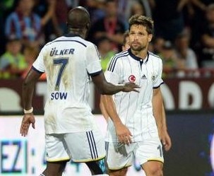 Diego ile Sow maçta tartıştı