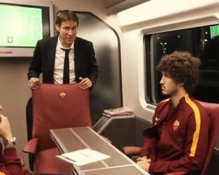 Salih Uçan Roma'da reklam yıldızı oldu - İZLE