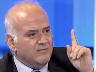 Ahmet Çakar Barcelona'ya giden Arda Turan'ı tebrik etti