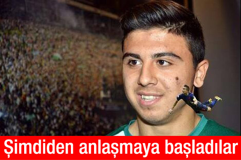 Ozan Tufan-Van Persie capsi güldürdü