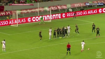 Gecenin golü Valbuena'dan geldi