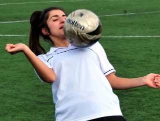 Büşra Yılmaz 15 maçta 43 gol attı