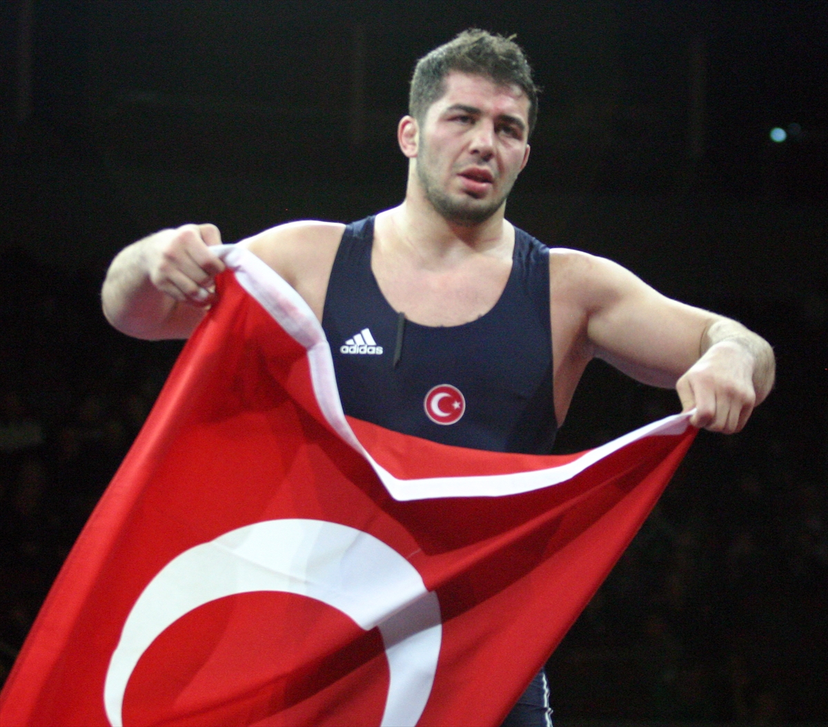 Milli güreşçi Rıza Kayaalp Avrupa Şampiyonu