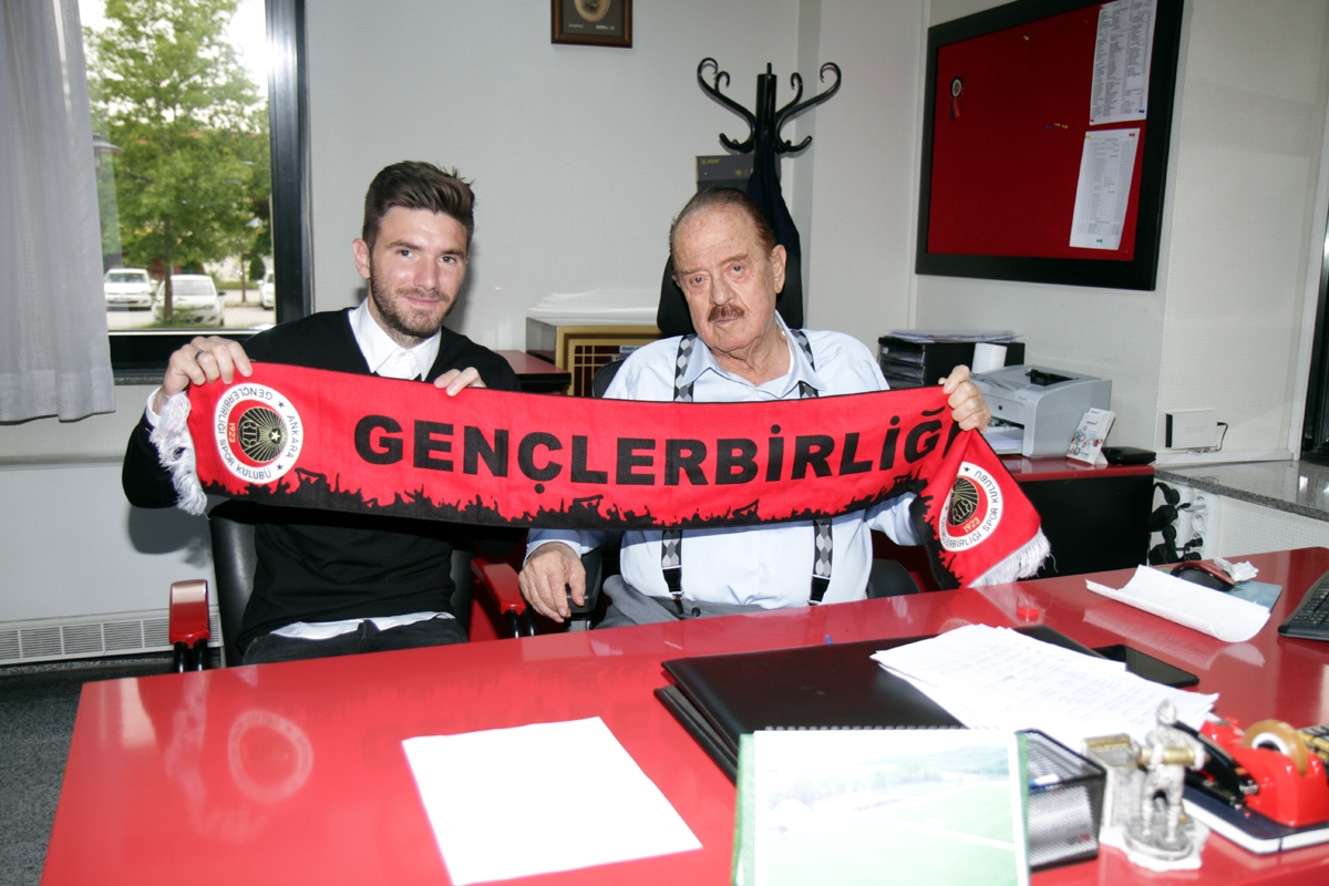 İlhan Cavcav transfer için hastaneden çıktı