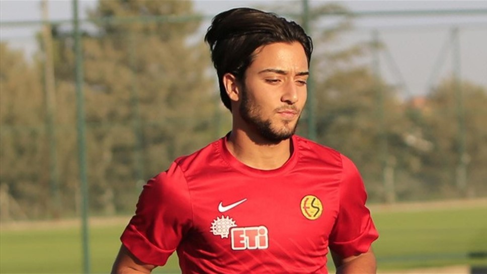 Tarık Çamdal Eskişehirspor'la anlaştı